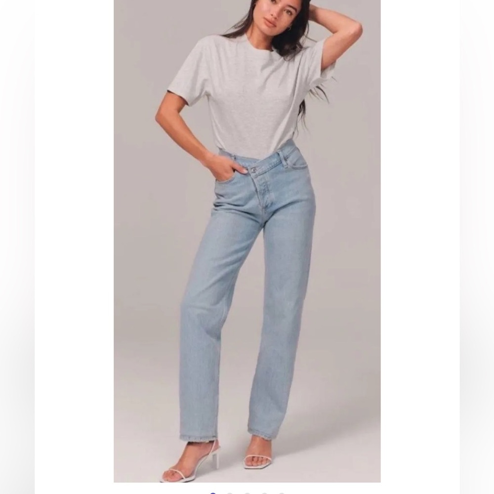 Abercrombie Curve Love High Rise Dad Jean